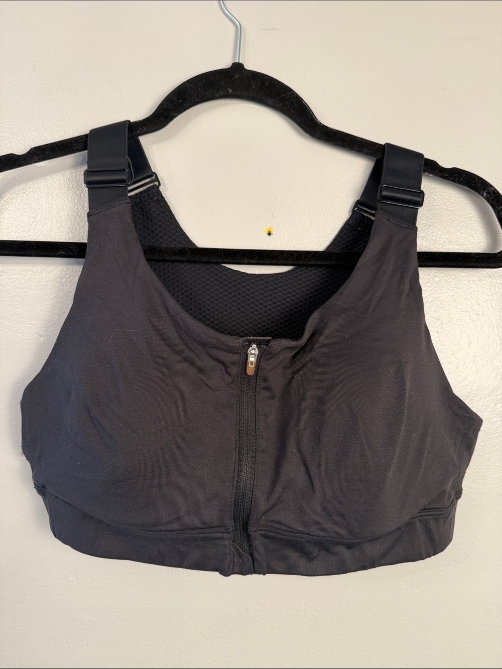 Outdoor Voices high impact sports bra size medium black